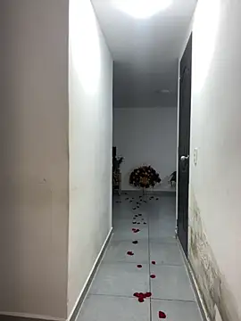 Islarose0 0 online show from 21, 9, 2025