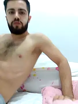 Snapshot of Ozi1910 chatting on 9, 11, 2025 Ozi1910 online show from 9, 11, 2025