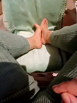 Snapshot of sexy_love997 chatting on 19, 11, 2025 sexy love997 online show from 19, 11, 2025