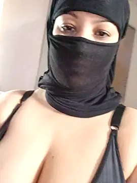 Snapshot of sexy_love997 chatting on 11, 10, 2025 sexy love997 online show from 11, 10, 2025