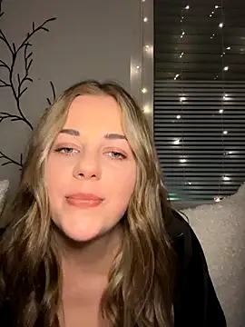 ItsLxsa online show from 26, 9, 2025