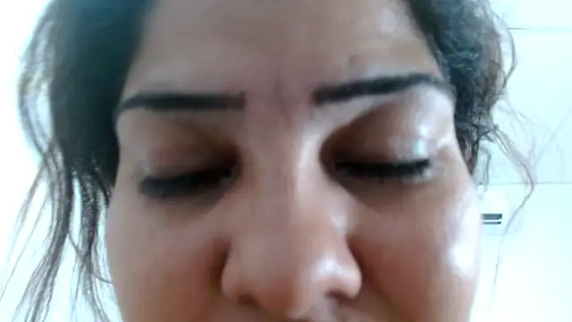 Snapshot of 69smallstar chatting on 24, 11, 2025 69smallstar online show from 24, 11, 2025