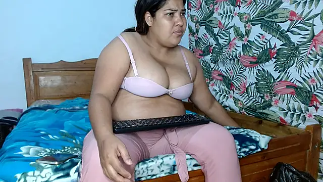 Snapshot of 69smallstar chatting on 20, 2, 2026 69smallstar online show from 20, 2, 2026