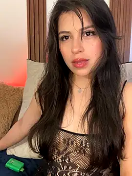 Mya lorenz online show from 30, 11, 2025