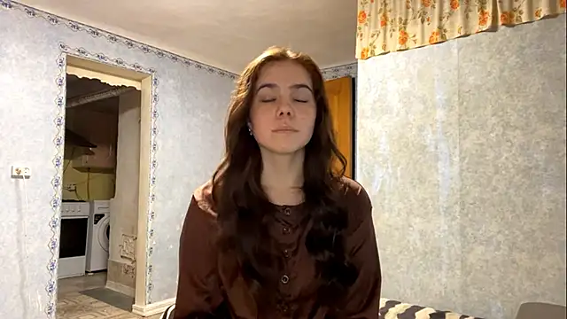 Lia rise online show from 18, 9, 2025