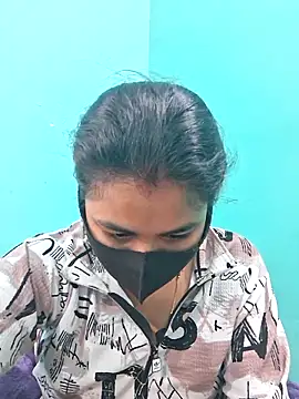 DivyaBhabhi69xh online show from 10, 3, 2026