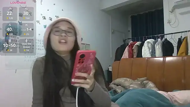 Monice1314 online show from 28, 10, 2025