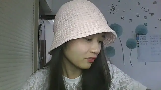 Monice1314 online show from 3, 10, 2025