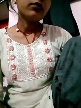 Hot tin74 online show from 12, 11, 2025