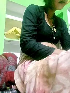 Hot tin74 online show from 17, 4, 2026