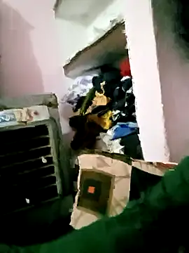 Hot tin74 online show from 15, 9, 2025