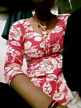 Hot tin74 online show from 28, 11, 2025