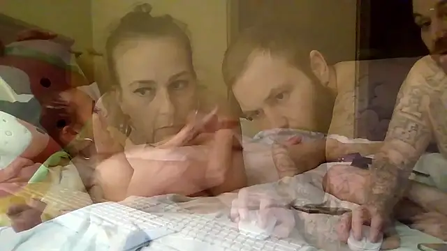 RaynLiz online show from 15, 2, 2026