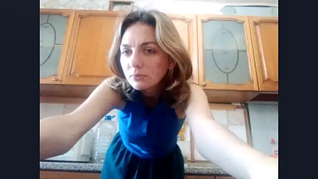 Snapshot of SinlessTaking chatting on 2, 10, 2025 SinlessTaking online show from 2, 10, 2025