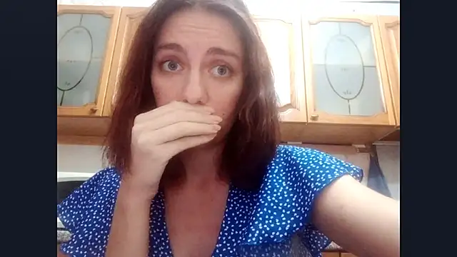 Snapshot of SinlessTaking chatting on 4, 11, 2025 SinlessTaking online show from 4, 11, 2025