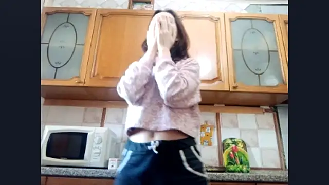 Snapshot of SinlessTaking chatting on 17, 10, 2025 SinlessTaking online show from 17, 10, 2025