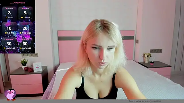 MeryMidnight online show from 19, 9, 2025