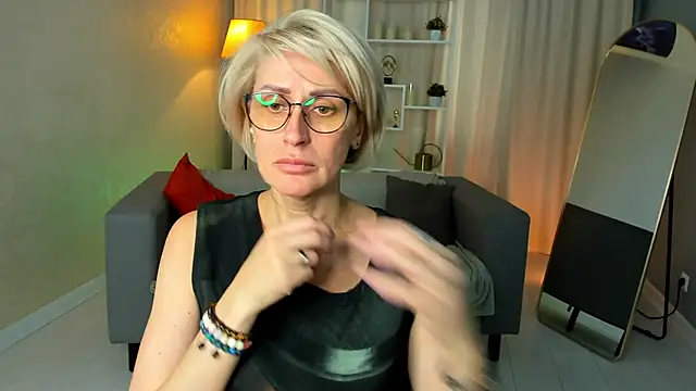 PamellaMurphy online show from 24, 9, 2025