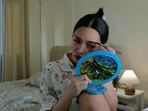 Snapshot of Blaire_Samantha chatting on 2, 4, 2026 Blaire Samantha online show from 2, 4, 2026