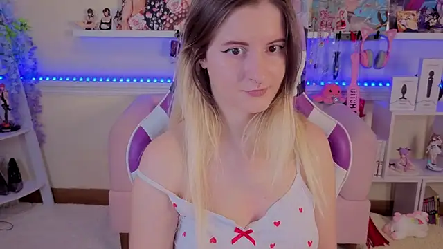 Sonia Meow online show from 20, 11, 2025