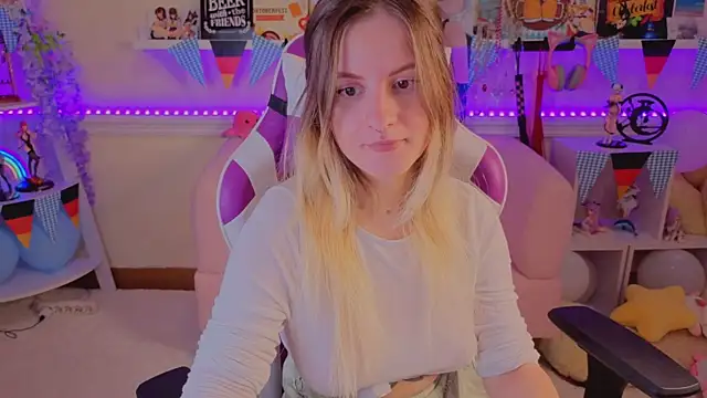 Sonia Meow online show from 30, 9, 2025