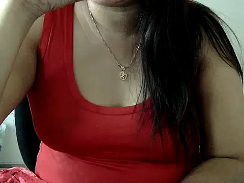 Mon-Luv online show from 17, 12, 2025