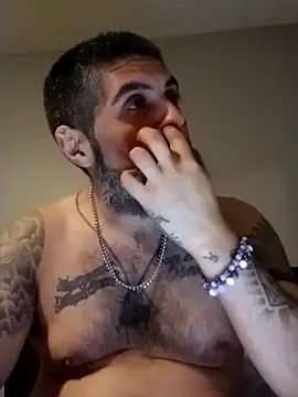 hornylatino702 online show from 7, 1, 2026