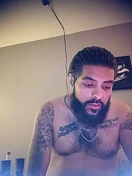 hornylatino702 online show from 13, 2, 2026