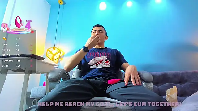 Eross Santy online show from 6, 10, 2025