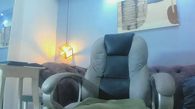 Snapshot of Eross_Santy chatting on 28, 6, 2026 Eross Santy online show from 28, 6, 2026