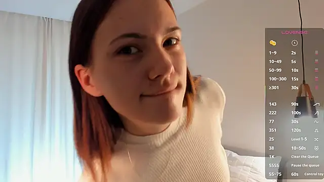 Snapshot of SirenaOstrem chatting on 27, 9, 2025 SirenaOstrem online show from 27, 9, 2025