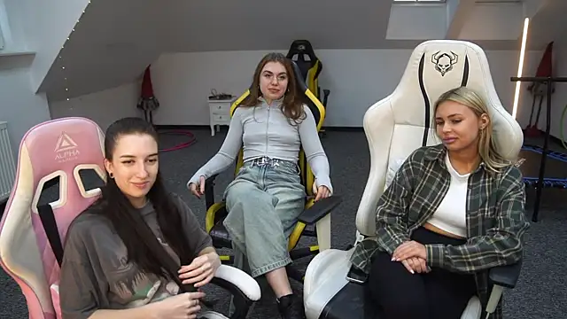 Snapshot of _Lili_054 chatting on 23, 9, 2025 Lili 054 online show from 23, 9, 2025