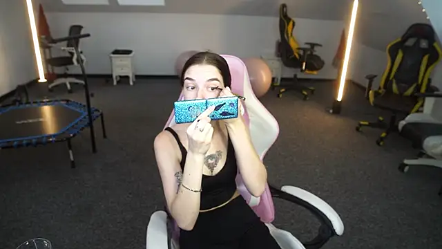 Snapshot of _Lili_054 chatting on 8, 10, 2025 Lili 054 online show from 8, 10, 2025