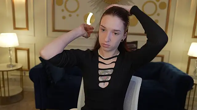 Snapshot of _Lili_054 chatting on 8, 11, 2025 Lili 054 online show from 8, 11, 2025