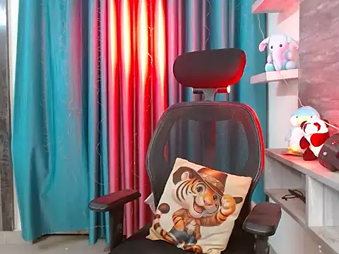 Your candy 47 online show from 15, 4, 2026