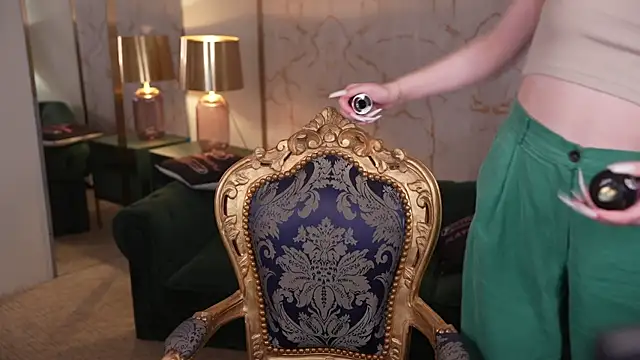 Ella 054 online show from 5, 11, 2025