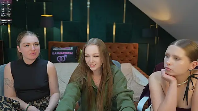 Ella 054 online show from 24, 9, 2025