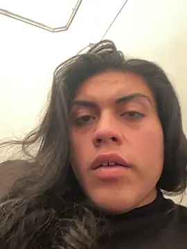 Snapshot of Ariana_rodriguez_0 chatting on 4, 10, 2025 Ariana rodriguez 0 online show from 4, 10, 2025