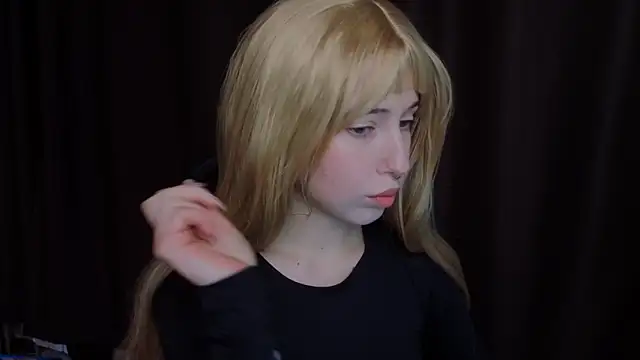 YukiMisa online show from 18, 11, 2025