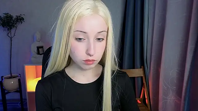 YukiMisa online show from 15, 4, 2026