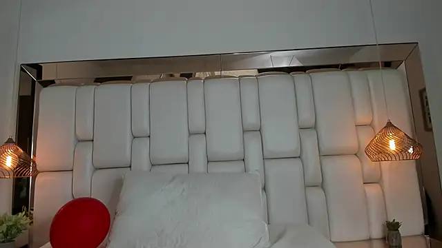 CarolinaFerrer online show from 29, 10, 2025