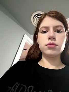 CarolaineMyers online show from 7, 10, 2025