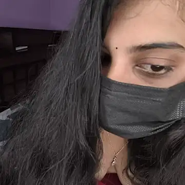 Snapshot of Telugu_sweet_couple_345 chatting on 5, 11, 2025 Telugu sweet couple 345 online show from 5, 11, 2025