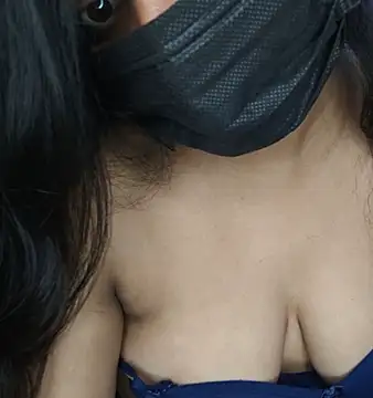 Snapshot of Telugu_sweet_couple_345 chatting on 14, 11, 2025 Telugu sweet couple 345 online show from 14, 11, 2025