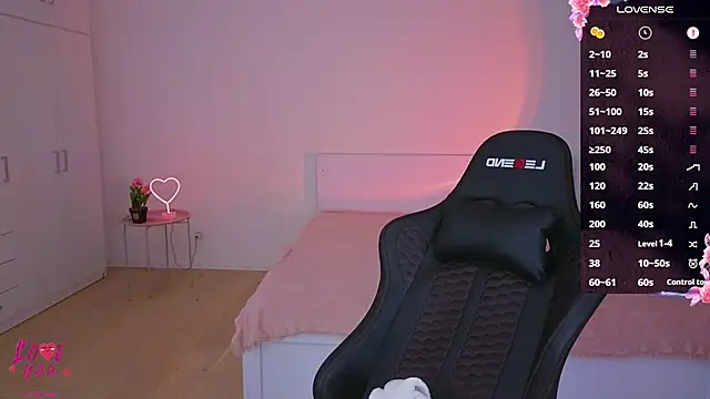 CuteAriel7 online show from 14, 1, 2026