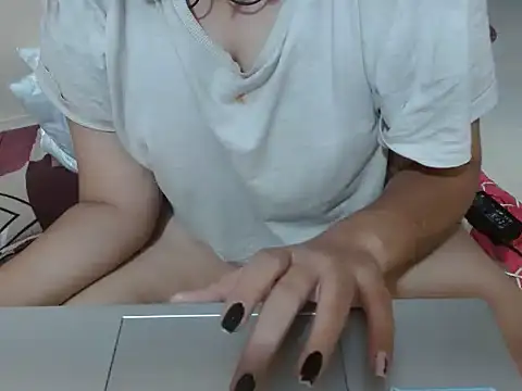 Snapshot of Nataliya_Singh chatting on 9, 5, 2026 Nataliya Singh online show from 9, 5, 2026