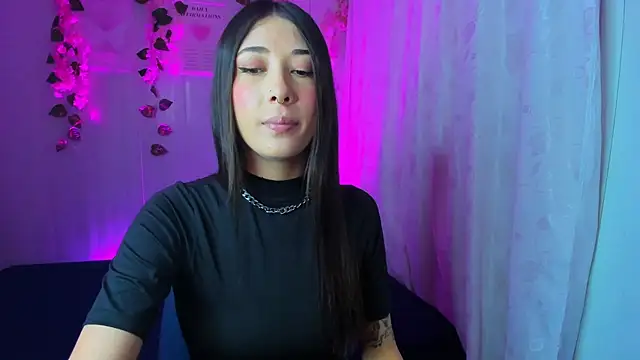 Snapshot of lia__harry chatting on 16, 12, 2025 lia harry online show from 16, 12, 2025