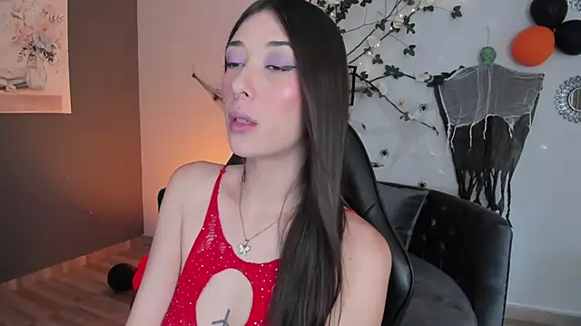 Snapshot of lia__harry chatting on 12, 10, 2025 lia harry online show from 12, 10, 2025