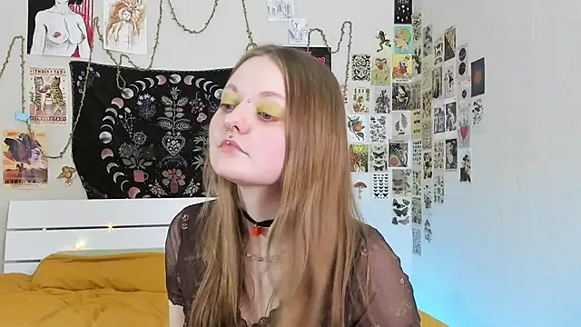 WonderConnie1 online show from 25, 10, 2025