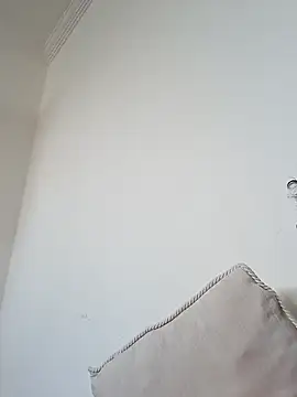 Snapshot of LPdusexo chatting on 2, 2, 2026 LPdusexo online show from 2, 2, 2026